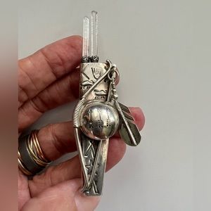 Native American Sterling Silver pin with 2 quartz crystals